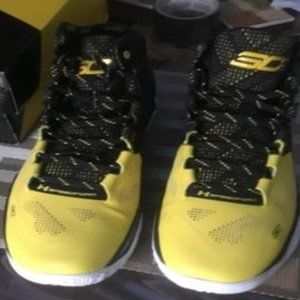 Curry 2 yellow and black Men Sneakers size 11.5